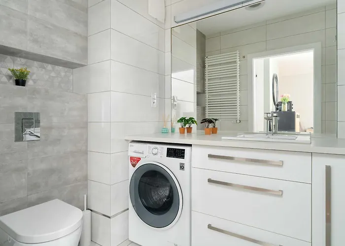 Bright Bulgarska With Parking Near Enea Stadium By Renters *